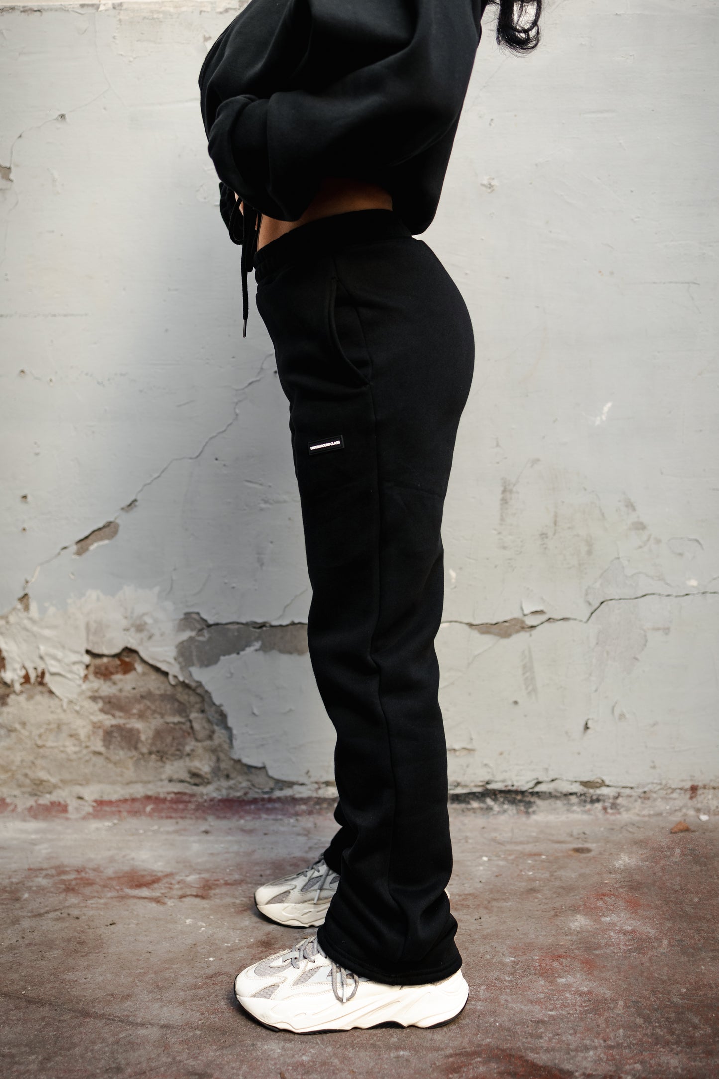 UC ZIP-R TRACKSUIT| BLACK