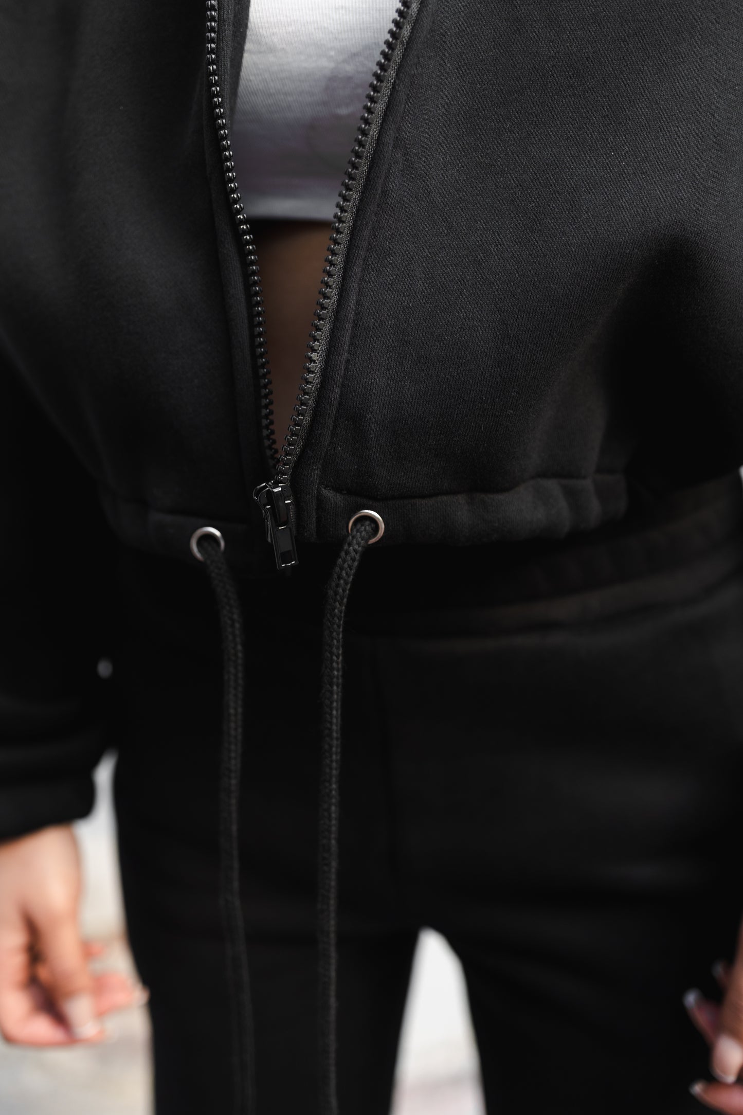 UC ZIP-R TRACKSUIT| BLACK